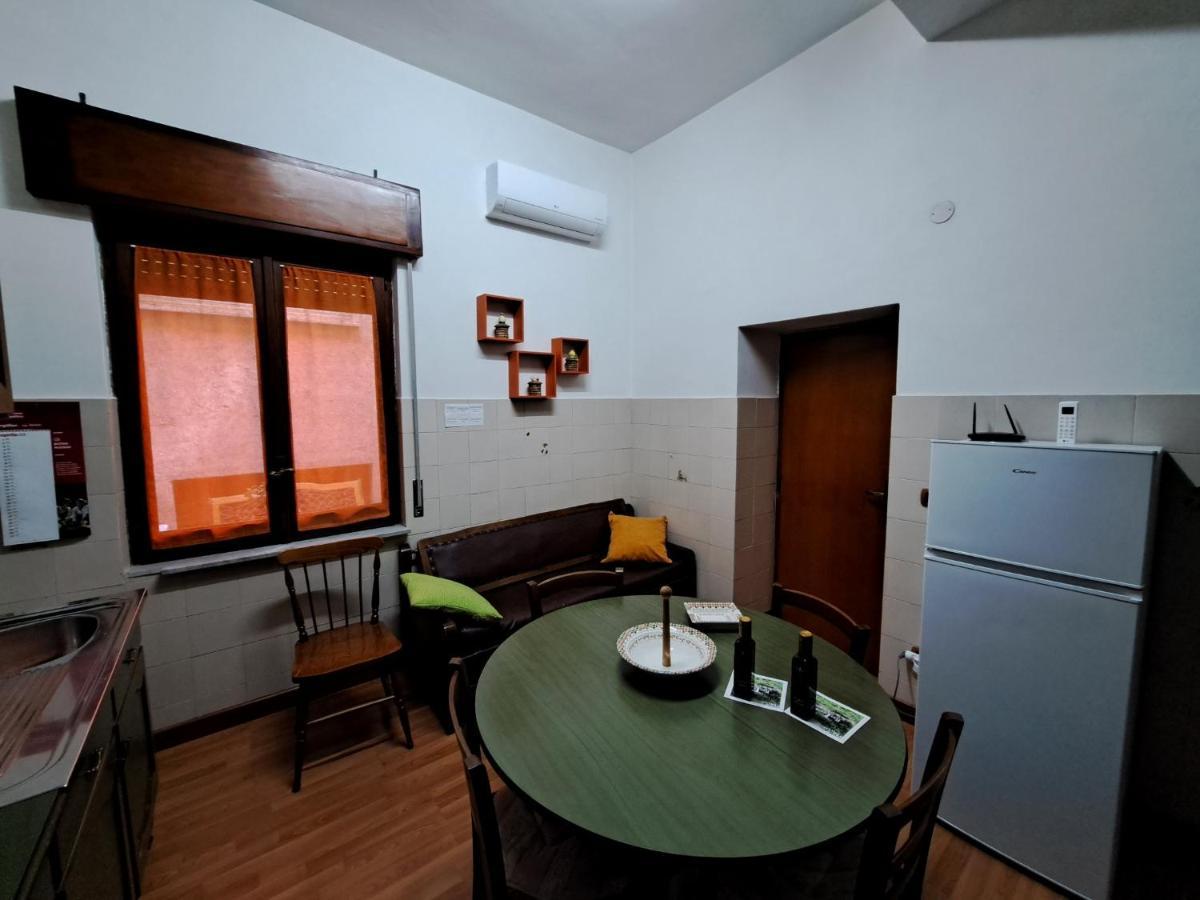 Il Vecchio Piano Apartment Castrovillari Ngoại thất bức ảnh